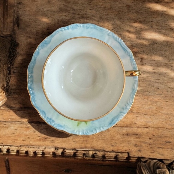 Vintage Japan Hand Painted Porcelain Teacup and Saucer - Picture 6 of 12